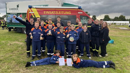 Samtgemeinde Feuerwehrtag in Lunsen (1.+2. Platz)
